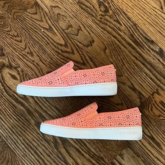 Michael Kors womens slip on shoes - Picture 2 of 2